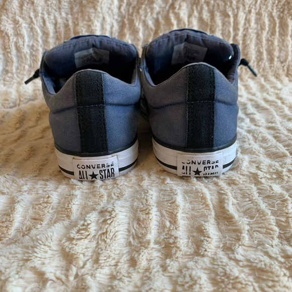 Faded Blue Converse Low Cut Chuck Taylors - Picture 3 of 6